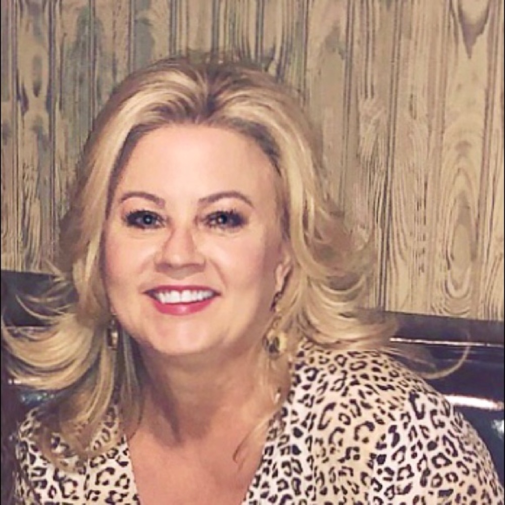 Meet your Posher, Lisa